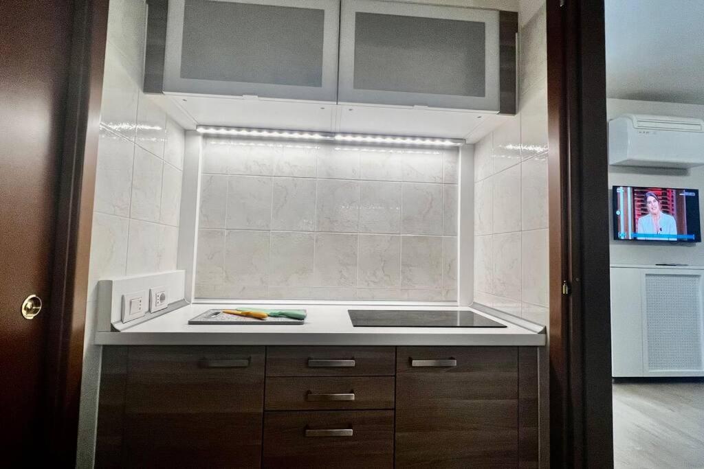 Urban House - Comfy Flat Navigli Milan Center 아파트 외부 사진