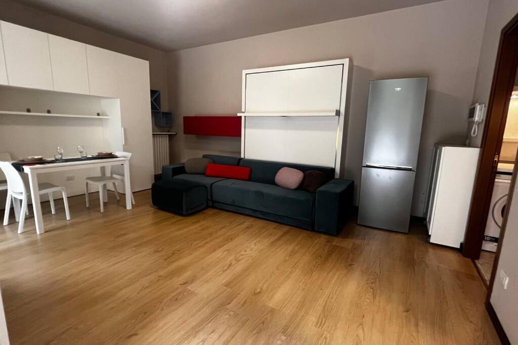 Urban House - Comfy Flat Navigli Milan Center 아파트 외부 사진